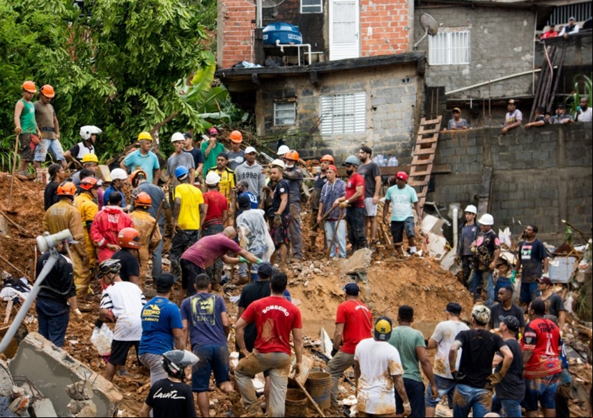 Chuvas causam pelo menos 23 mortes no estado de São Paulo