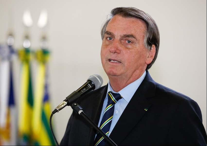 Bolsonaro sobre Lula: ‘Se esse cara voltar, nunca mais vai sair’