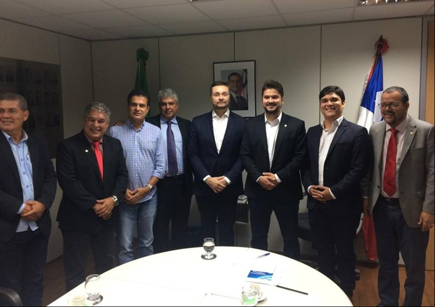 Deputado Vitor Bonfim participa de audiência na Secretaria da Fazenda do Estado